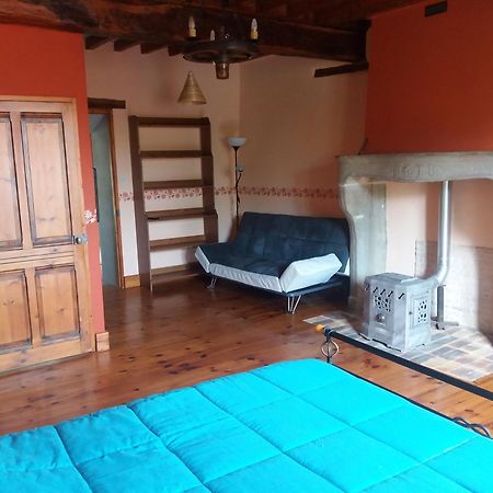 Gite Le Chapis Saint-Chamond Exterior foto